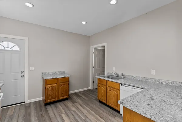 $139,900 | 3724 North Sturdevant Street, Davenport, IA 52806
