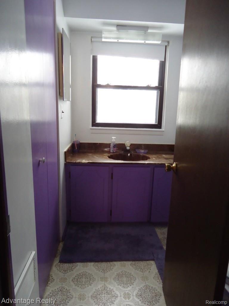 52155 Fairchild Road New Baltimore, MI 48051 - Photo 20 of 32 DSC04060.jpg