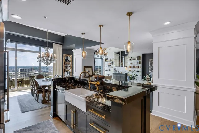 $1,250,000 | 301 Virginia Street, Unit U1808, Richmond, VA 23219