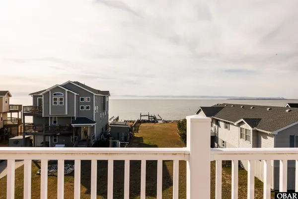 $915,000 | 1601 Harbour View Drive, Kill Devil Hills, NC 27948
