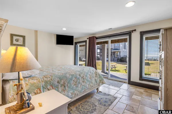 $915,000 | 1601 Harbour View Drive, Kill Devil Hills, NC 27948