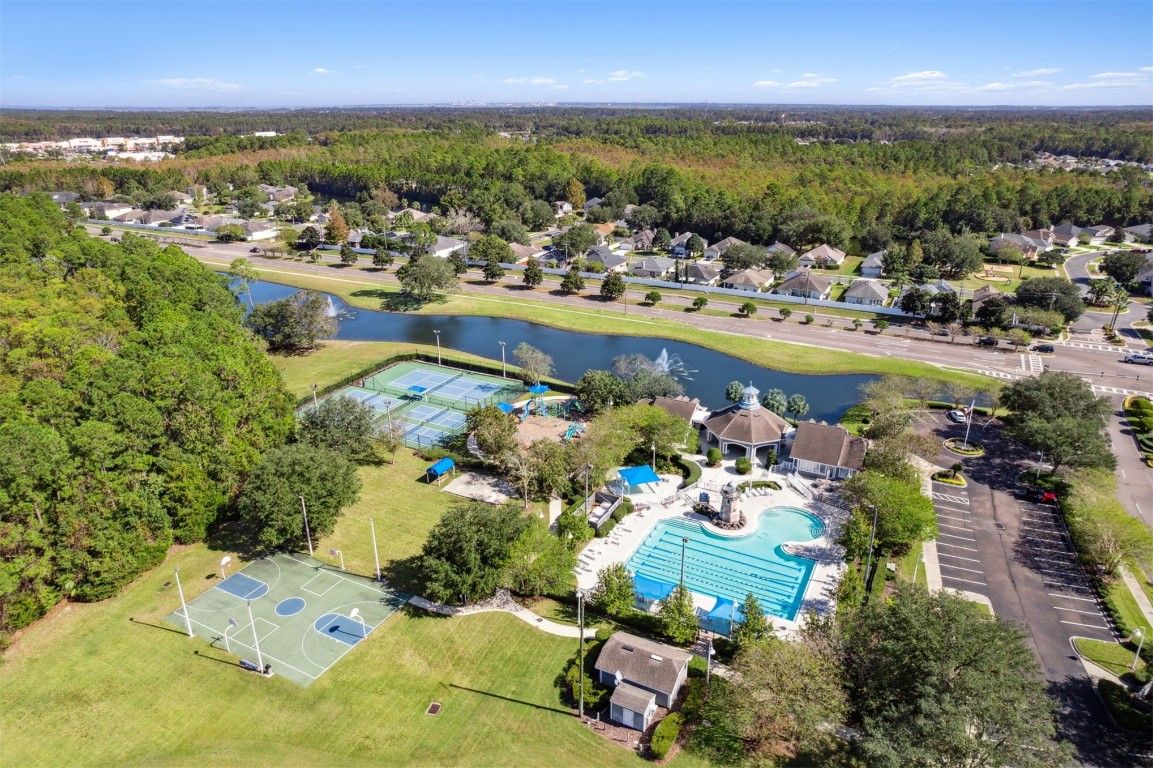 86126 Remsenburg Drive Fernandina Beach, FL 32034 - Photo 47 of 54 a view of a city