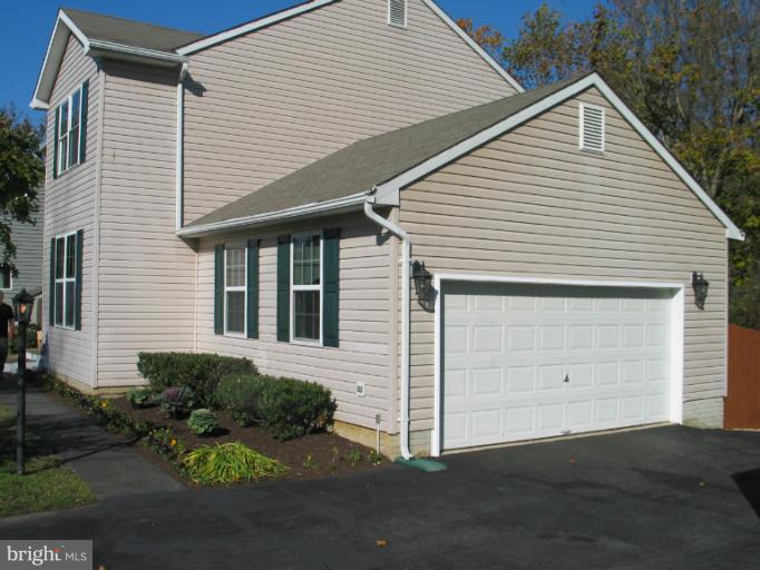502 Southview Drive Riva, MD 21140 - Photo 5 of 30 Side Load Garage