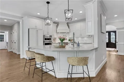 $1,359,000 | 1005 Autumn Close, Milton, GA 30004