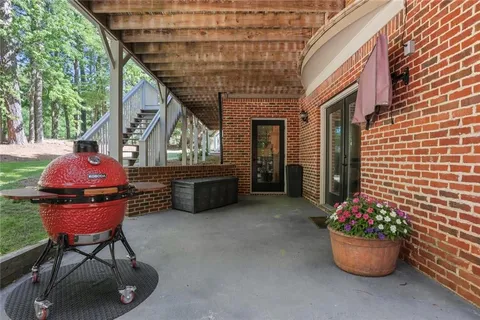 $1,359,000 | 1005 Autumn Close, Milton, GA 30004