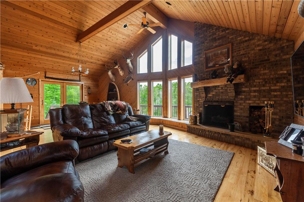 365 Nelson Road Farmington, PA 15437 - Photo 4 of 20 Gallery Image 4