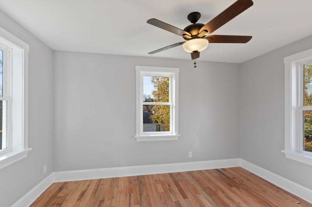 426 Spring Street River Falls, WI 54022 - Photo 8 of 23 Gallery Image 8