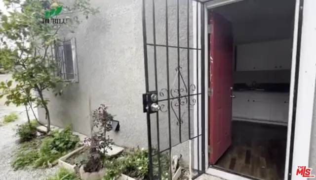 $7,995 | 1981 Estrella Avenue, Los Angeles, CA 90007