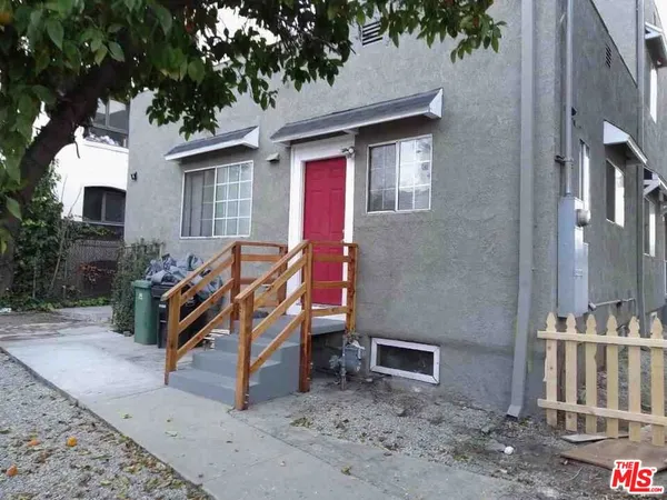 $7,995 | 1981 Estrella Avenue, Los Angeles, CA 90007
