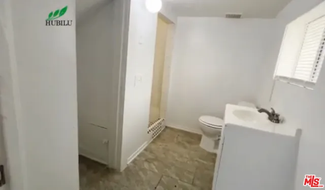 $7,995 | 1981 Estrella Avenue, Los Angeles, CA 90007