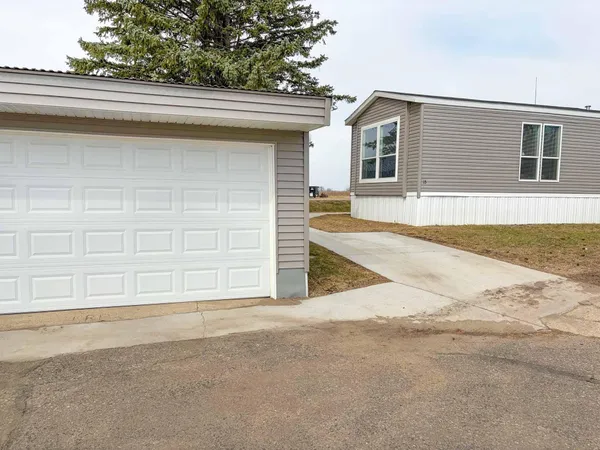 $119,900 | 15 Randy Avenue, Melrose, MN 56352