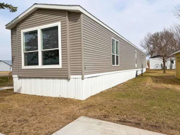 $119,900 | 15 Randy Avenue, Melrose, MN 56352
