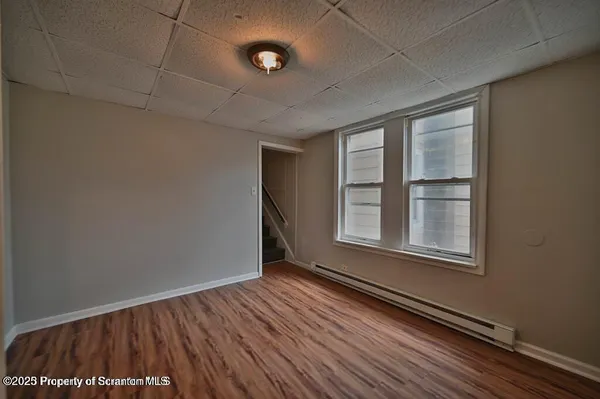 $1,170 | 78 Kidder Street, Wilkes Barre, PA 18702