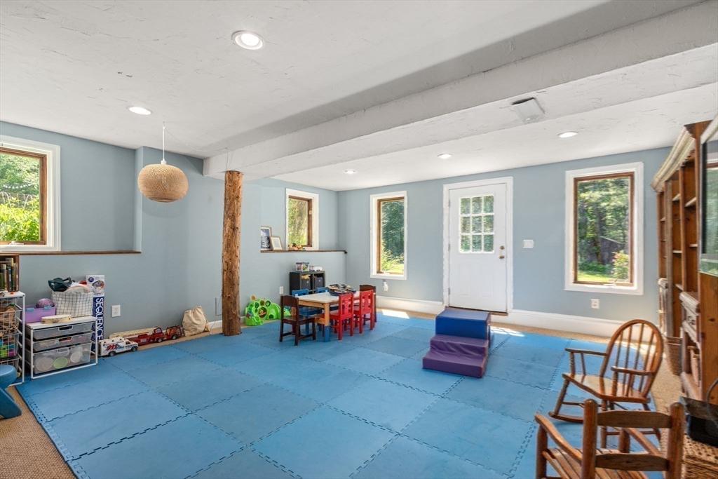 36 Cutler Farm Road Sudbury, MA 01776 - Photo 31 of 41