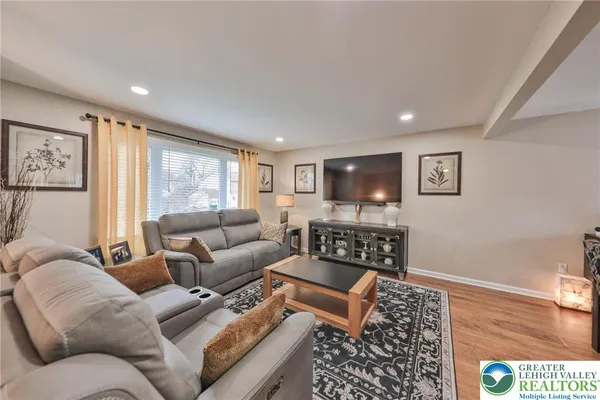 $489,900 | 443 Arlington Street, Easton, PA 18045