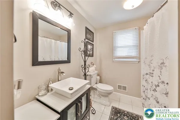 $489,900 | 443 Arlington Street, Easton, PA 18045