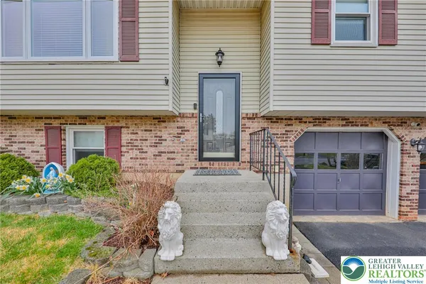 $489,900 | 443 Arlington Street, Easton, PA 18045