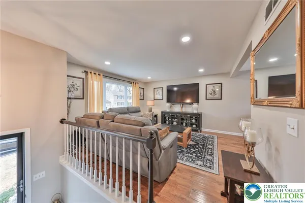 $489,900 | 443 Arlington Street, Easton, PA 18045