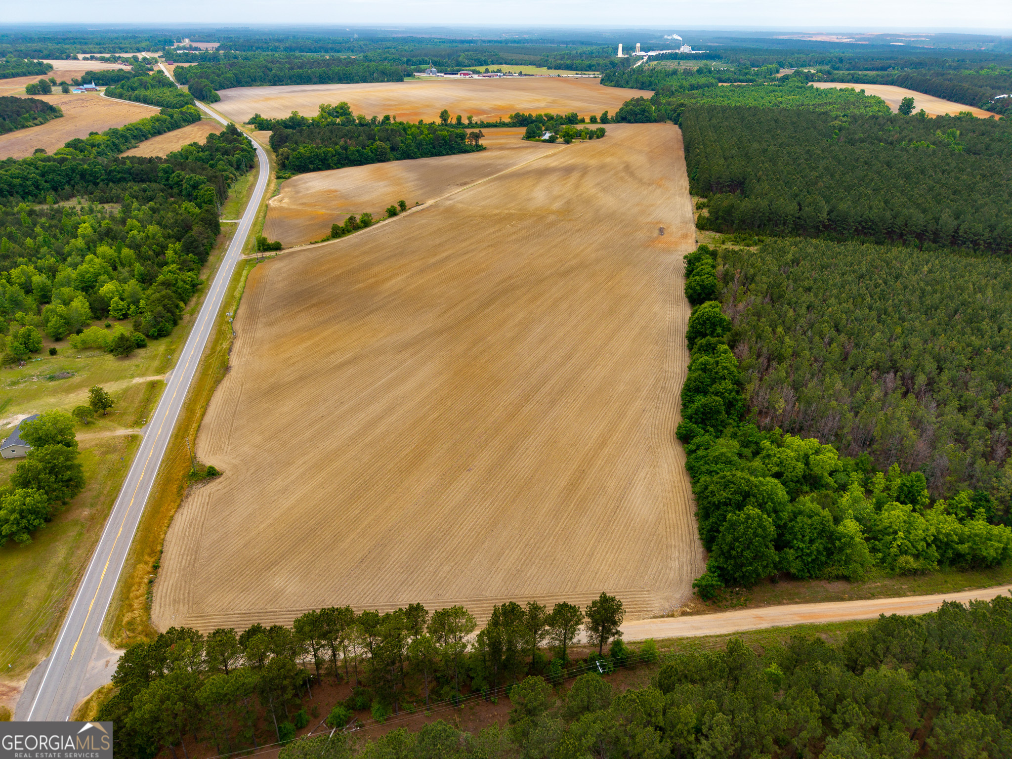 1 Highway 80 Stapleton Ga 30823 Stapleton, GA 30823 - Photo 4 of 15 an aerial view of ocean with residential house and ocean view