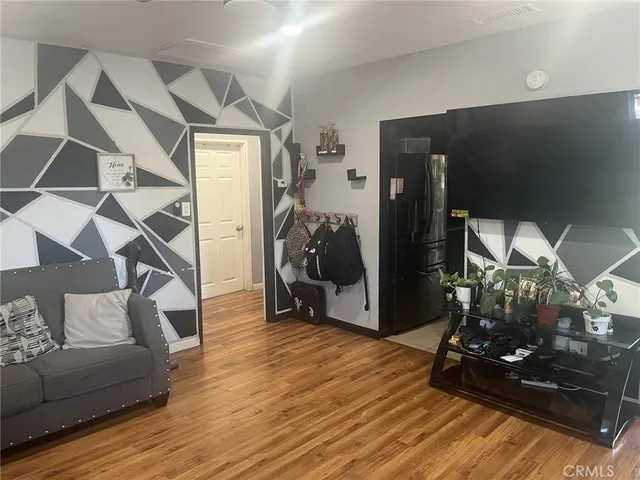 $410,000 | 4264 Victoria Avenue, Riverside, CA 92507