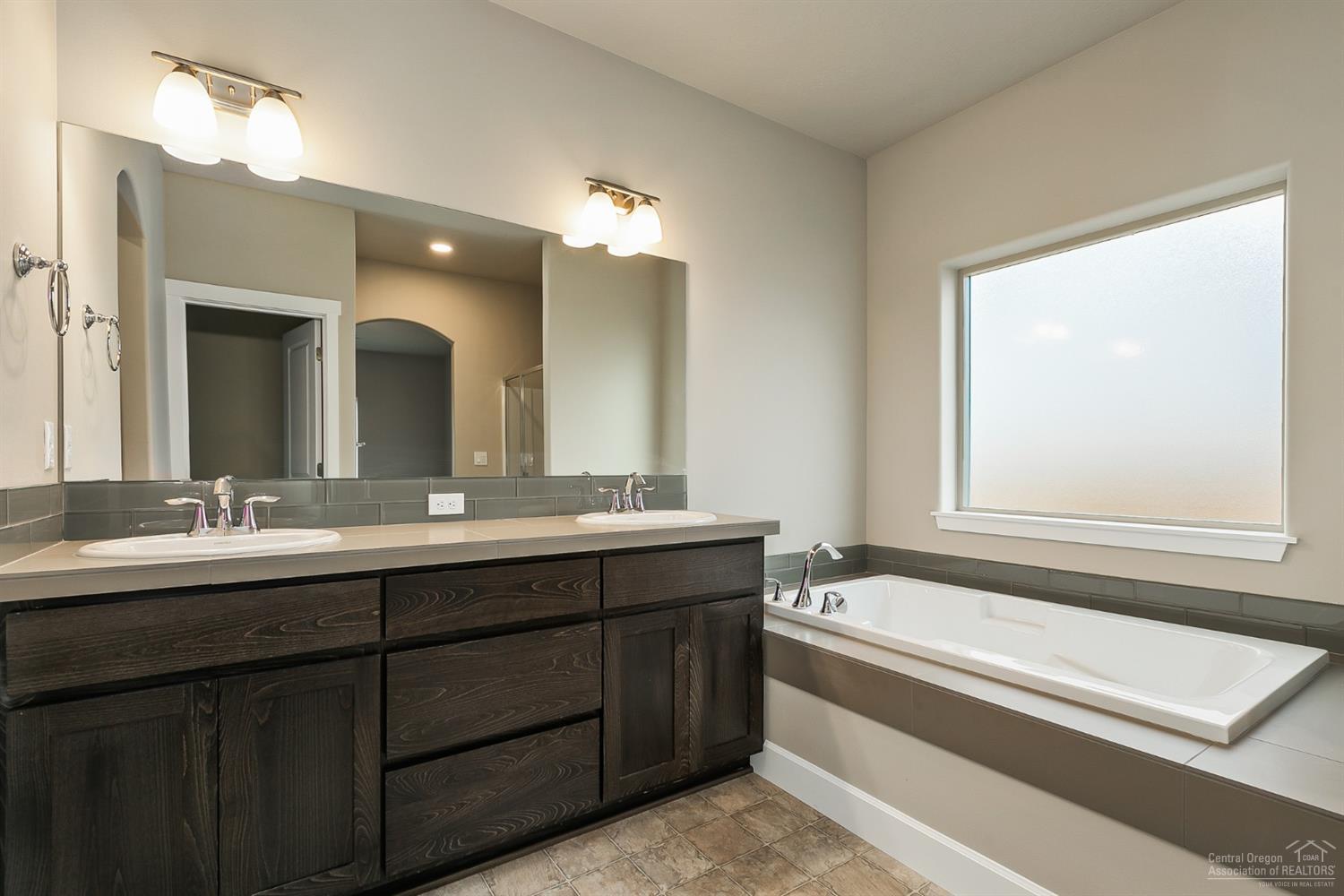 1391 Southwest 23rd Street Redmond, OR 97756 - Photo 13 of 25 Additional Photo