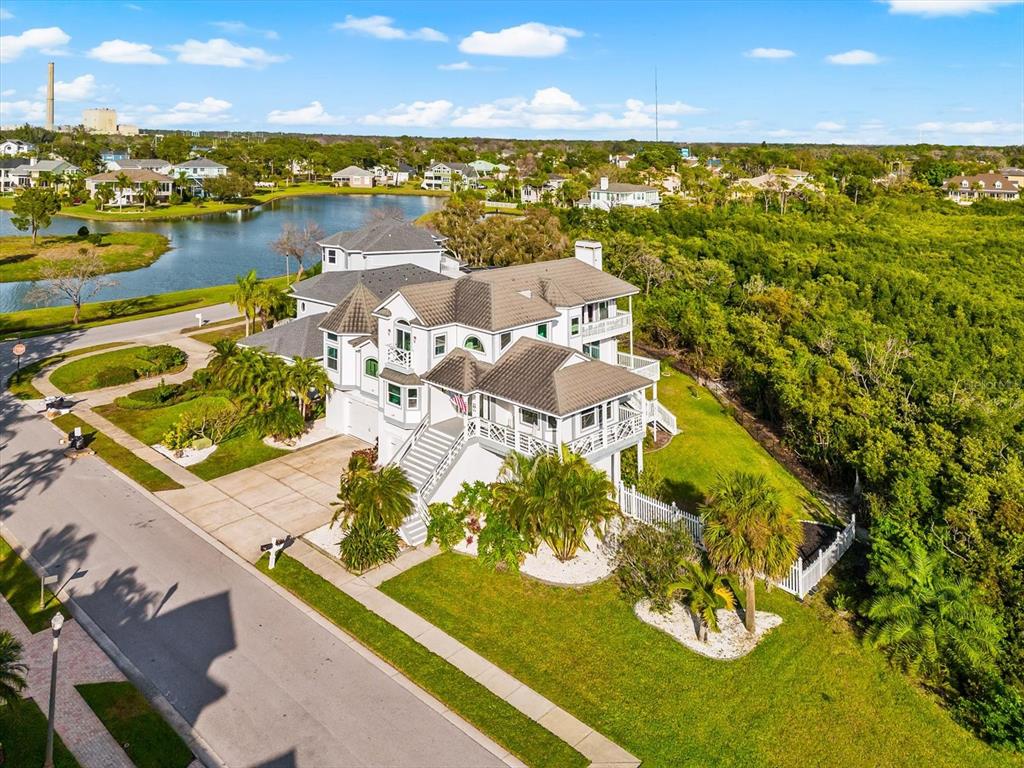 2002 Alexis Court Tarpon Springs, FL 34689 - Photo 13 of 100