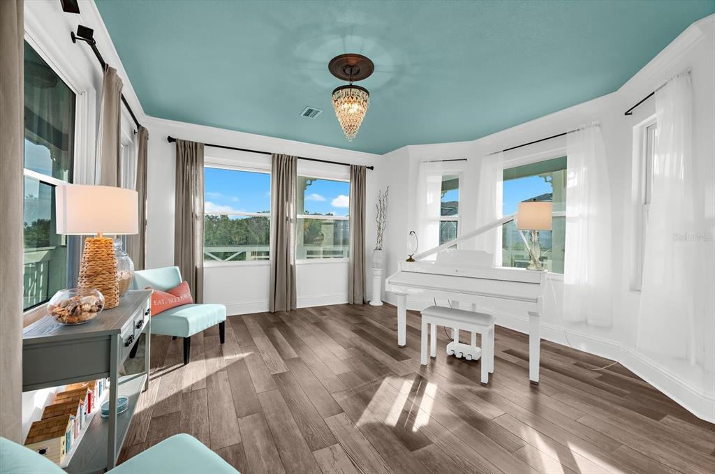 2002 Alexis Court Tarpon Springs, FL 34689 - Photo 27 of 100