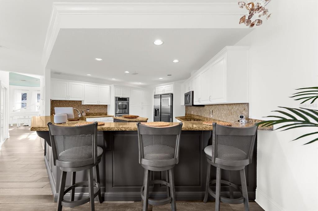 2002 Alexis Court Tarpon Springs, FL 34689 - Photo 37 of 100