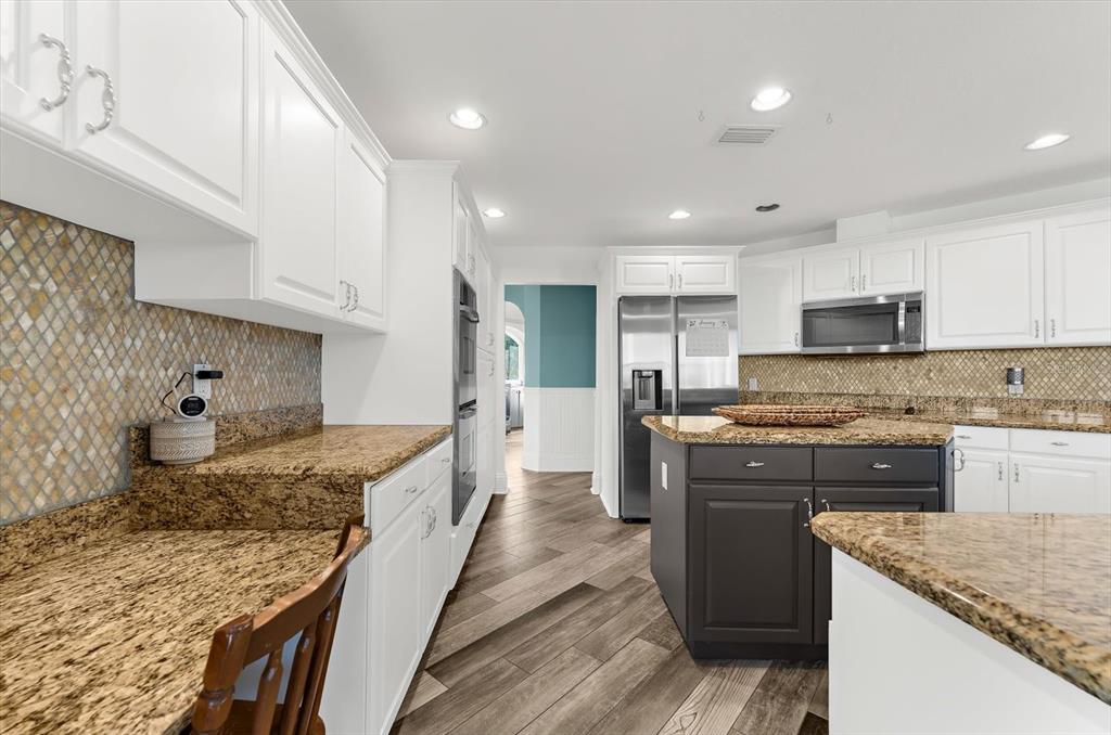 2002 Alexis Court Tarpon Springs, FL 34689 - Photo 39 of 100