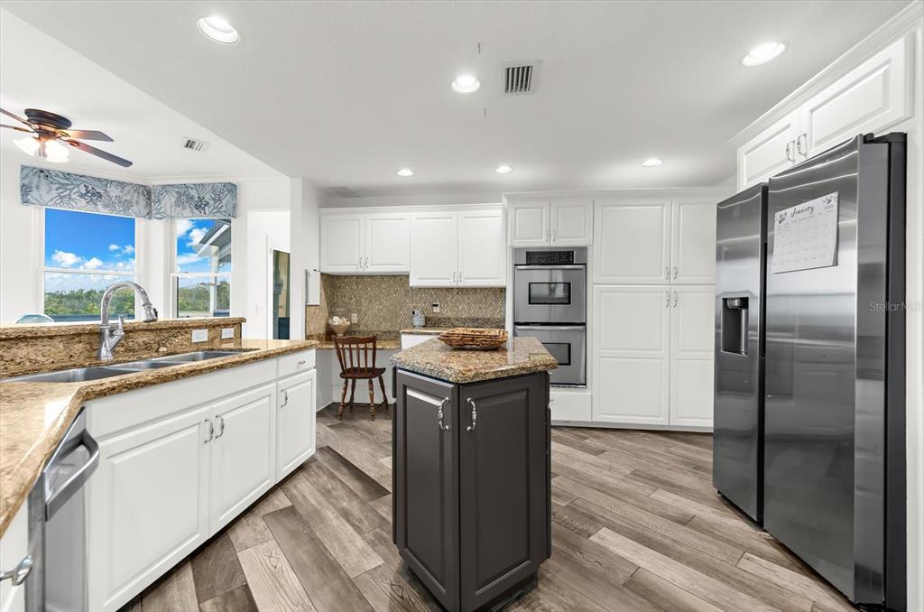 2002 Alexis Court Tarpon Springs, FL 34689 - Photo 49 of 100