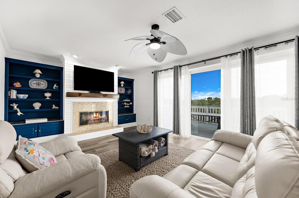 2002 Alexis Court Tarpon Springs, FL 34689 - Photo 6 of 100