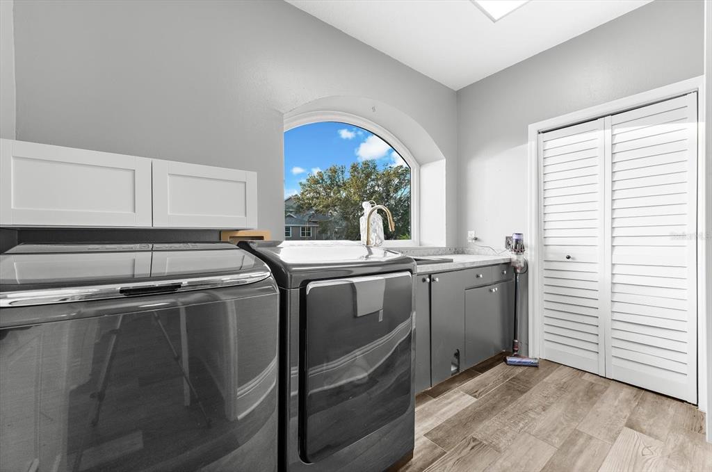 2002 Alexis Court Tarpon Springs, FL 34689 - Photo 64 of 100