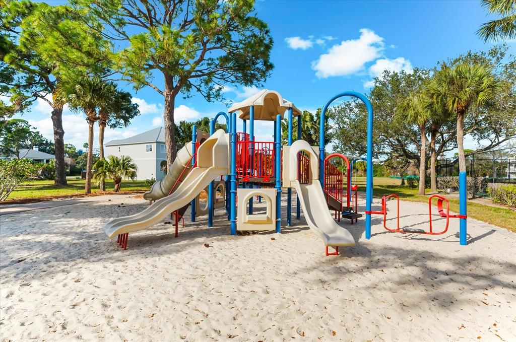 2002 Alexis Court Tarpon Springs, FL 34689 - Photo 93 of 100