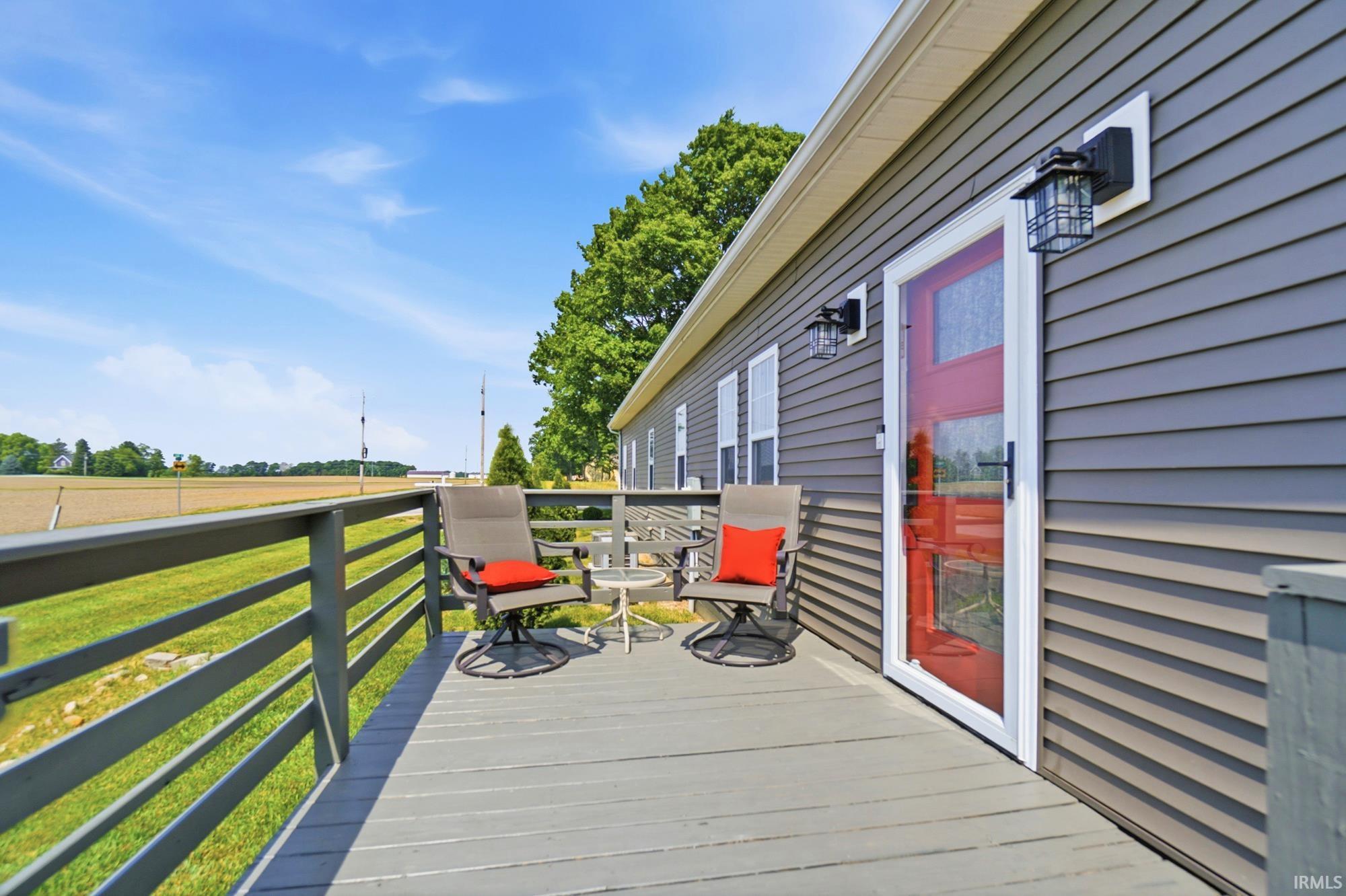 6033 North 200th Road East Huntington, IN 46750 - Photo 4 of 36