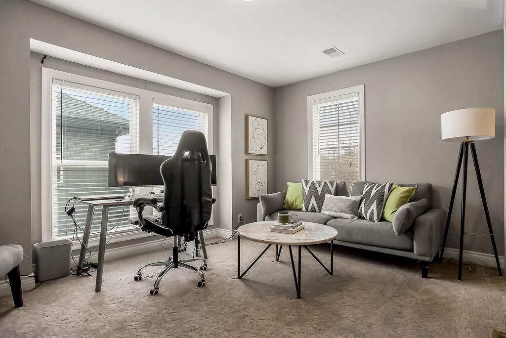 10992 South Barth Road Olathe, KS 66061 - Photo 15 of 35