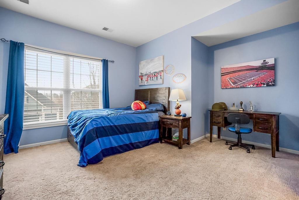 10992 South Barth Road Olathe, KS 66061 - Photo 16 of 35