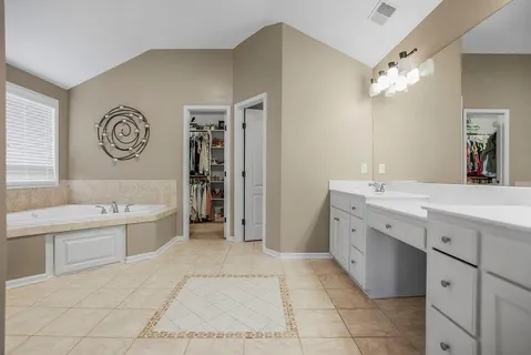 $639,000 | 10992 South Barth Road, Olathe, KS 66061