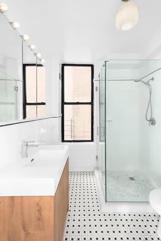 $1,349,000 | 839 West End Avenue, Unit 5B | Upper West Side