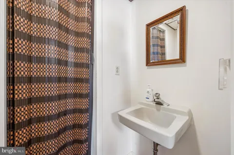 $850,000 | 2312 Patricia Drive, Broomall, PA 19008