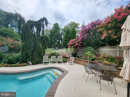 $850,000 | 2312 Patricia Drive, Broomall, PA 19008