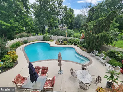 $850,000 | 2312 Patricia Drive, Broomall, PA 19008