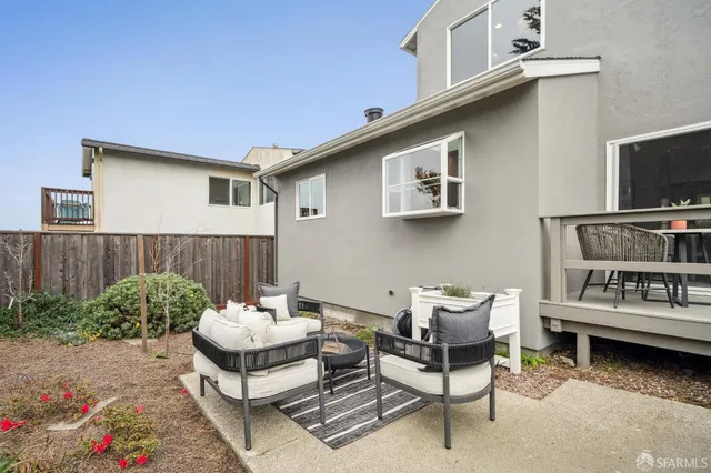 $1,199,000 | 370 Horizon Way, Pacifica, CA 94044