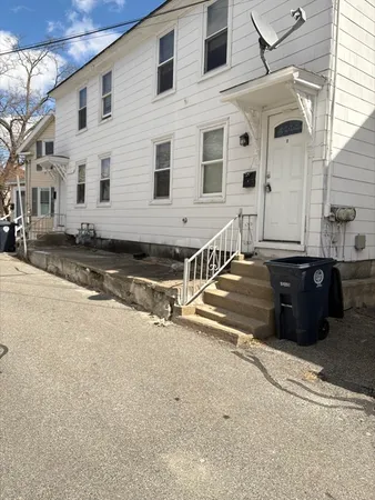 $2,200 | 7 Morrill Street, Unit 7, Nashua, NH 03064