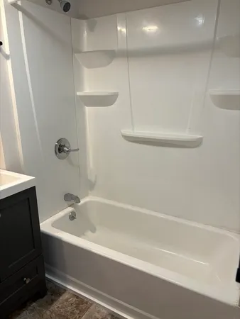 $2,200 | 7 Morrill Street, Unit 7, Nashua, NH 03064