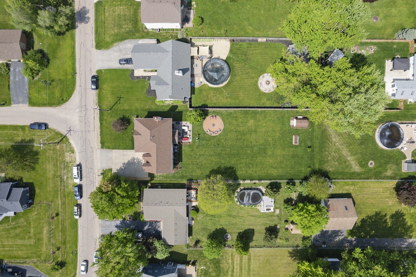 1139 Karen Drive Lake Holiday, IL 60552 - Photo 2 of 54