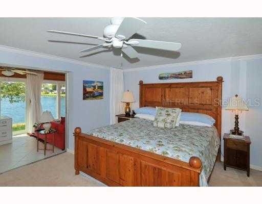 655 Spanish Way, Unit 139 Longboat Key, FL 34228 - Photo 9 of 10 Master Bedroom