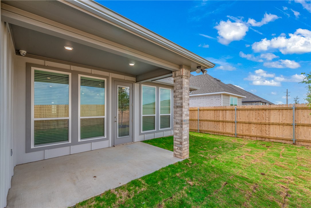6309 Raleigh Drive College Station, TX 77845 - Photo 16 of 18 a view of backyard with large tree