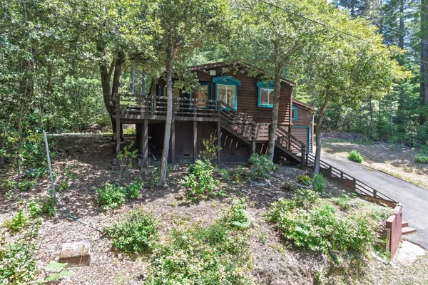 $579,000 | 35551 Ocean View Street, Gualala, CA 95445