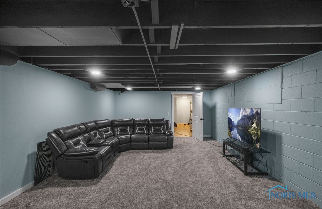 2231 Manoa Road Toledo, OH 43615 - Photo 39 of 44 Gallery Image 39