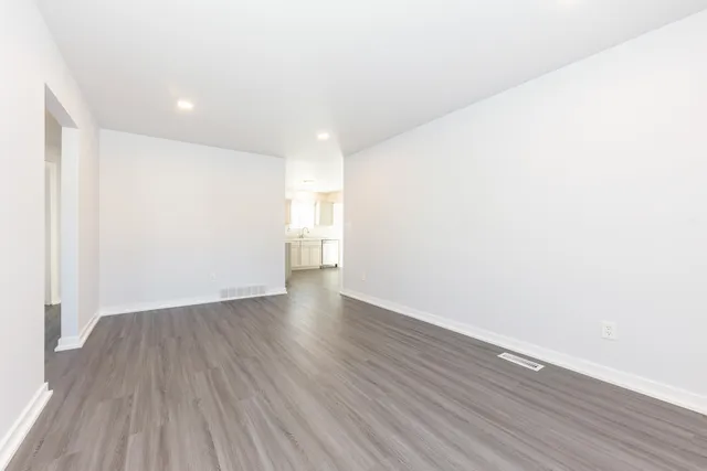 $375,000 | 38393 Mason Street, Livonia, MI 48154